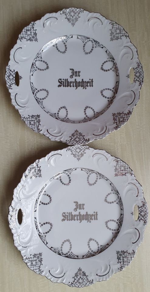 Zur Silberhochzeit 2 Kuchenteller 24 cm in Altenstadt