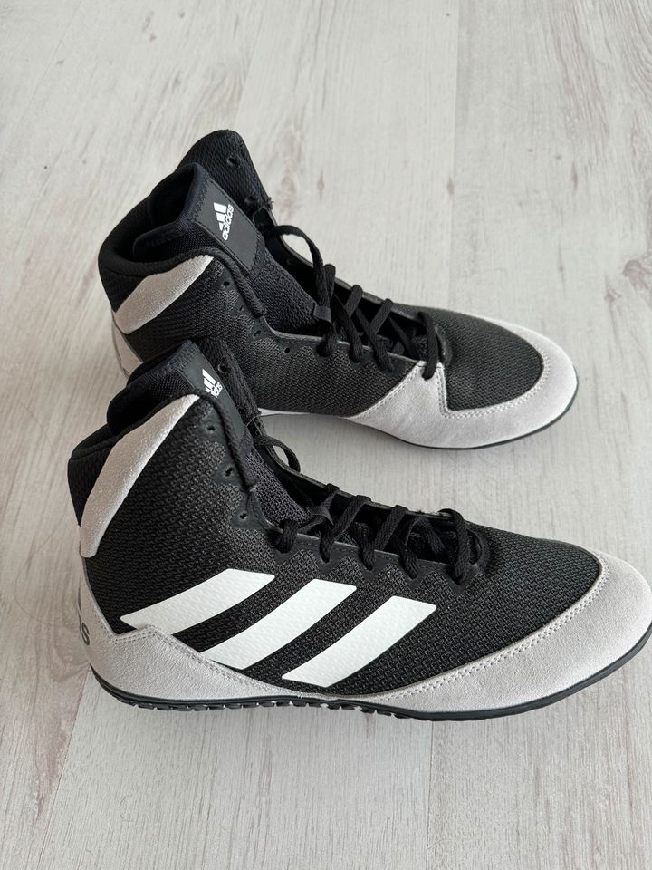 Adidas Mat Wizard 5 Wrestlingschuhe in Bielefeld