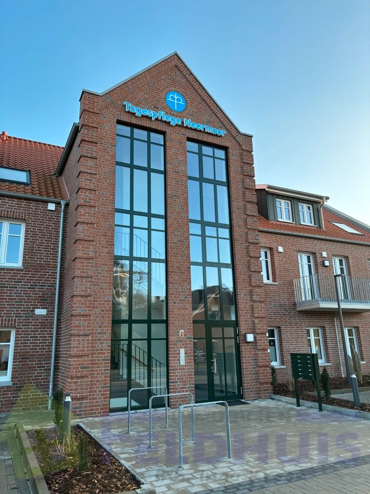 Seniorengerechte Neubau-Dachgeschosswohnung der Diakoniestation Moormerland-Neermoor! in Moormerland