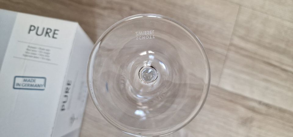 originale Schott Zwiesel Pure Rotweingläser aus Kristallglas, NEU in Halle