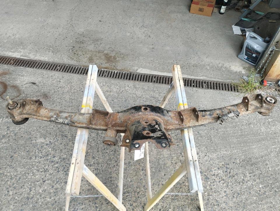 BMW E30 E36 Compact Hinterachse Achsträger Grundträger in Weiden (Oberpfalz)