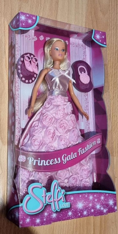 Neue Barbie  14€ in Delmenhorst