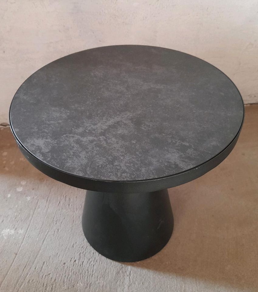 Tisch Beistelltisch Metall 45×45cm in Röbel