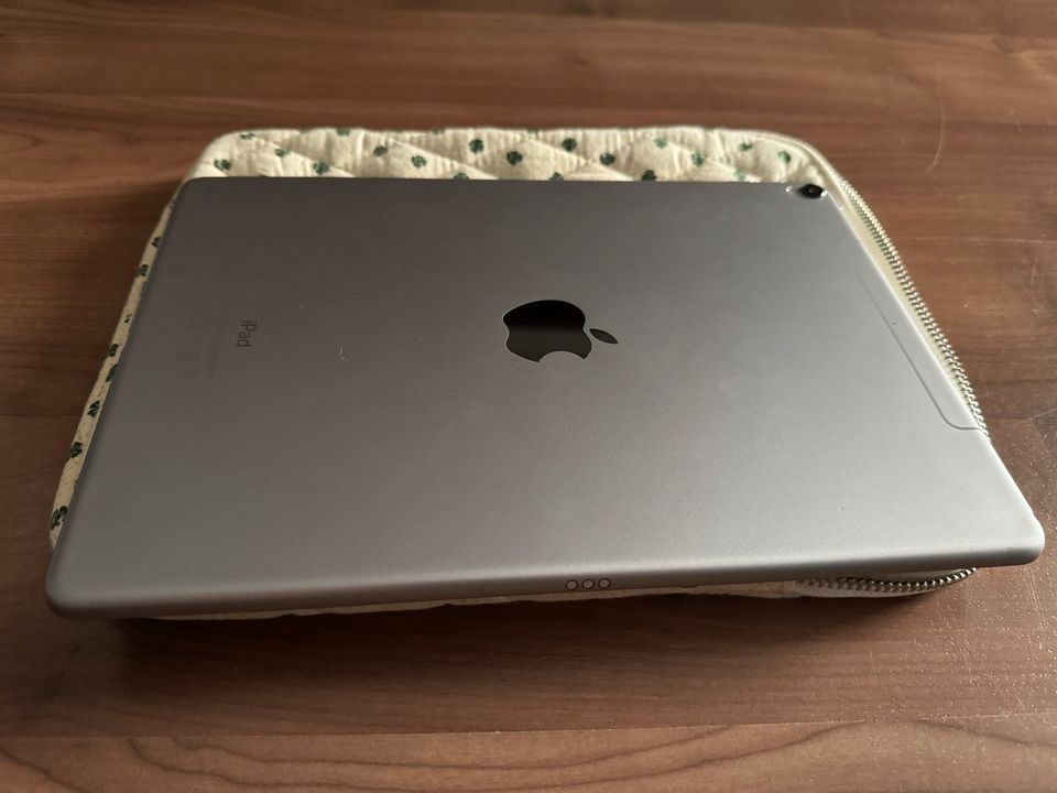 Apple iPad Pro 10.5“ WiFi + Cellular, 512GB + Apple Pencil in Ahlen