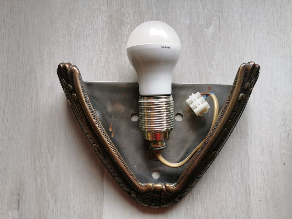 Antik Wandlampe Art-Deco Stil Lampe Messing Pressglas Wandleuchte in Mechernich