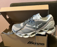 Mizuno Wave Prophecy LS GrMockingbird / Snow /Opal NEU 40,5 Friedrichshain-Kreuzberg - Friedrichshain Vorschau