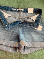MGN Mango kurze Jeans Shorts 38 neu Hessen - Gudensberg Vorschau