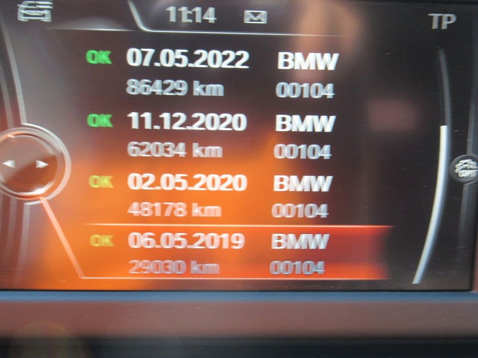 BMW 220 Active Tourer Advantage Navi,Sitzheizung,PDC in Bad Oeynhausen