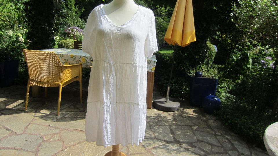 Sommerkleid Kleid Leinen 42 44 L XL Lagenlook Ibiza Style weiß in Caputh