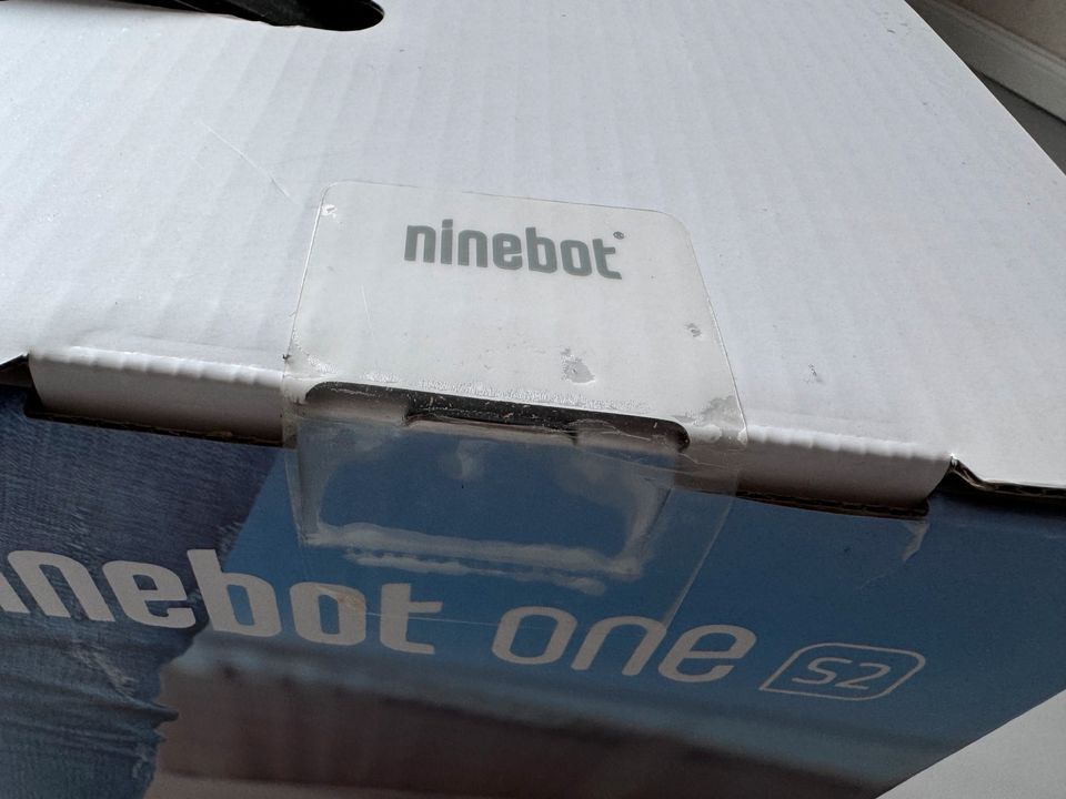 Ninebot One S2 Neu versiegelt in Köln