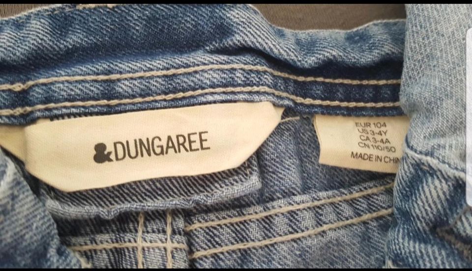 H&M kurze Jeanslatzhose gr 104 in Schwanewede