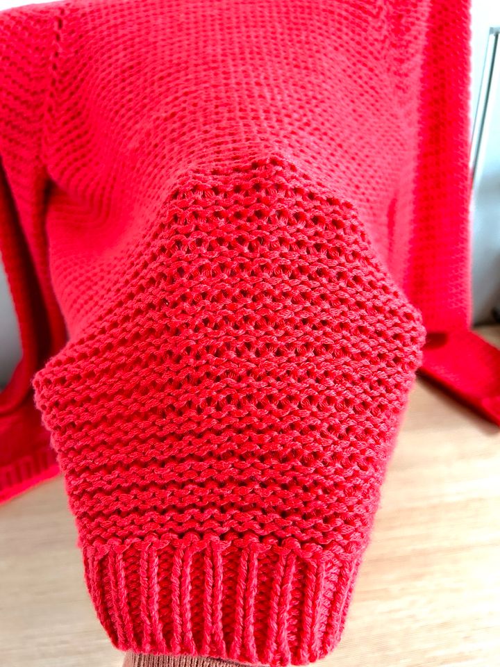 Pullover Pink in Naila