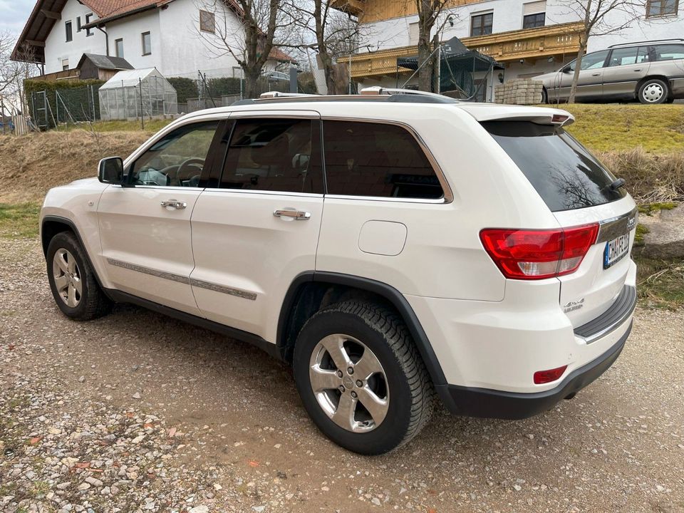 Jeep Grand Cherokee Limited 3.0 CRD in Traitsching