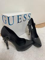 Guess Pumps Gr. 40 Nordrhein-Westfalen - Windeck Vorschau