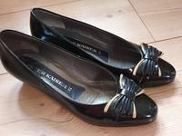Schicke schwarze Lackleder-Pumps in Gr. 4,5 (37,5) Hessen - Rüsselsheim Vorschau