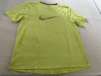 NIKE Dri-Fit Shirt Running Division GX Miler Herren Gr. L NEU München - Trudering-Riem Vorschau