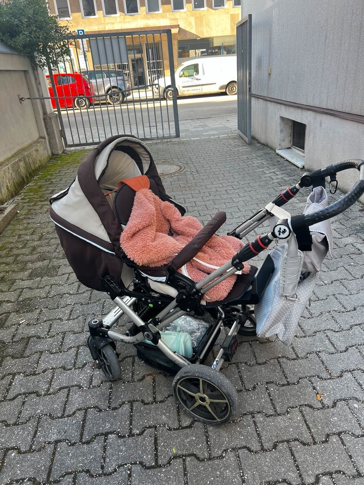 Kinderwagen von Hartan in München