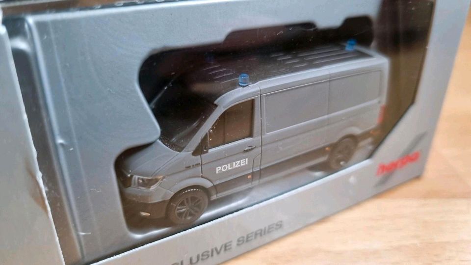 Herpa MAN TGE SEK Umbau Polizei Sondermodell Nardograu 1:87 in Wilnsdorf