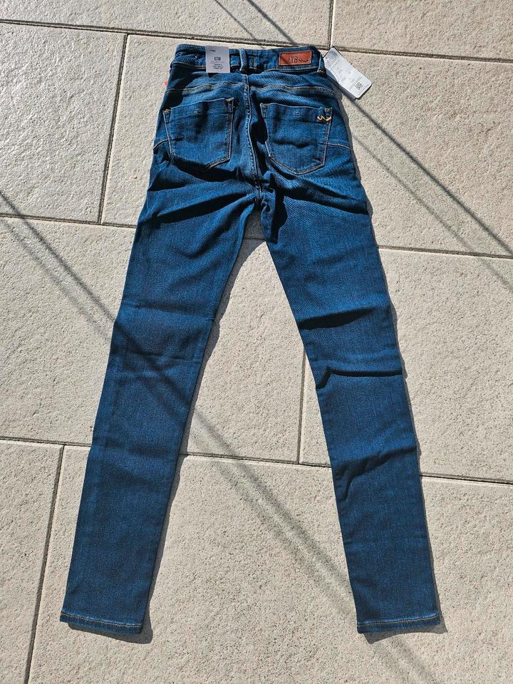 Neu und Original High Waist Skinny Jeans LTB Größe 26/30 in Schwieberdingen