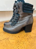 Bugatti Damen Stiefelette, Gr. 38 Nordrhein-Westfalen - Moers Vorschau