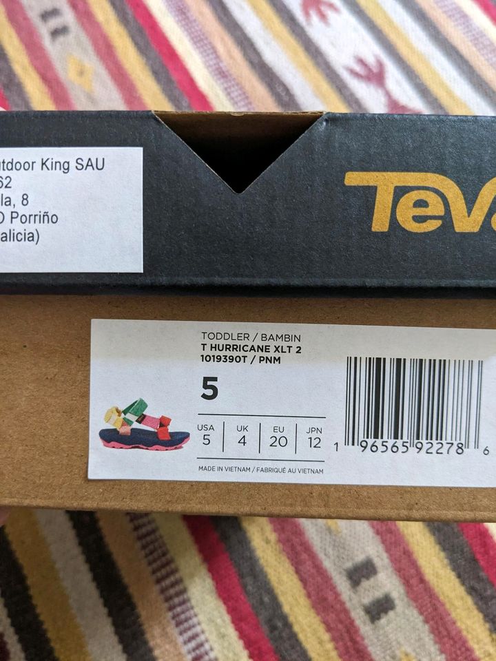 Teva Sandalen Hurricane XLT 2 Größe 20 Neu in Berlin