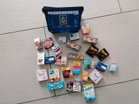 Einkaufskorb und Artikel für Spielzeugladen Nordrhein-Westfalen - Voerde (Niederrhein) Vorschau