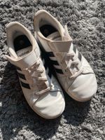 Adidas Schuhe Sneaker Größe 34 Hessen - Langenselbold Vorschau