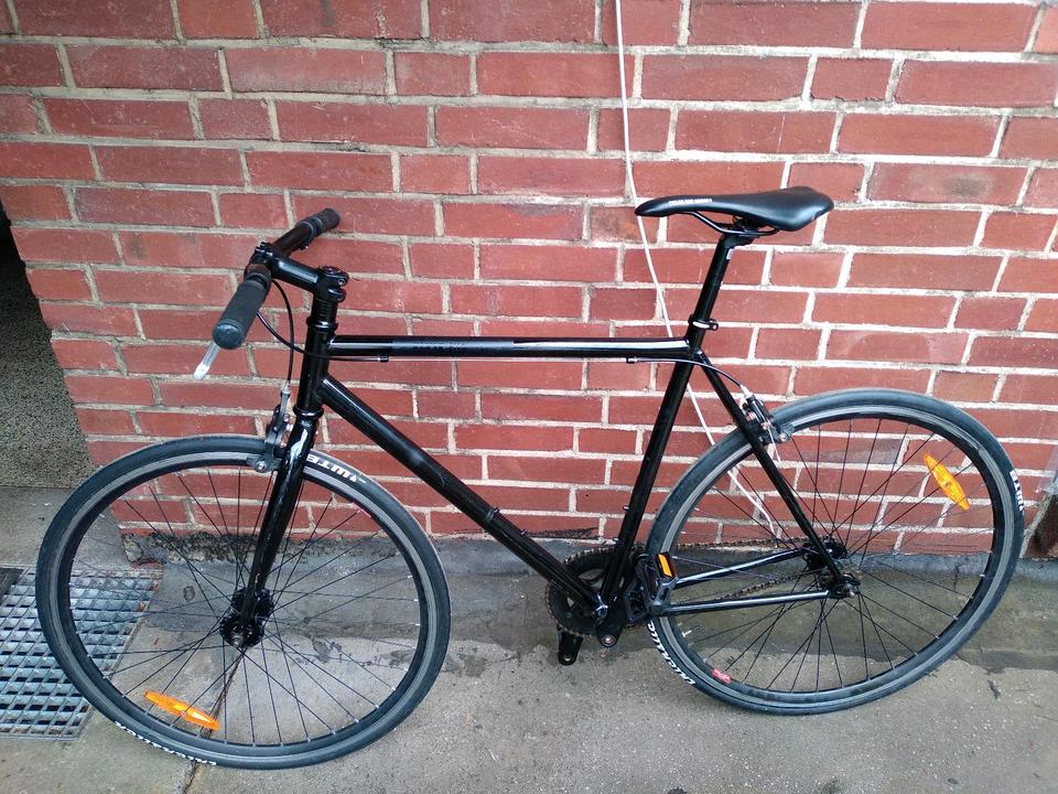 FIXIE INC. Betty Leeds RH 55 5 cm 28