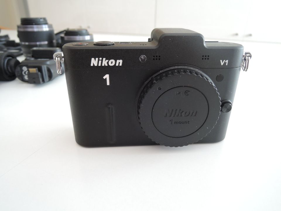 Nikon 1 V1 Digitalkamera in Oberhausen