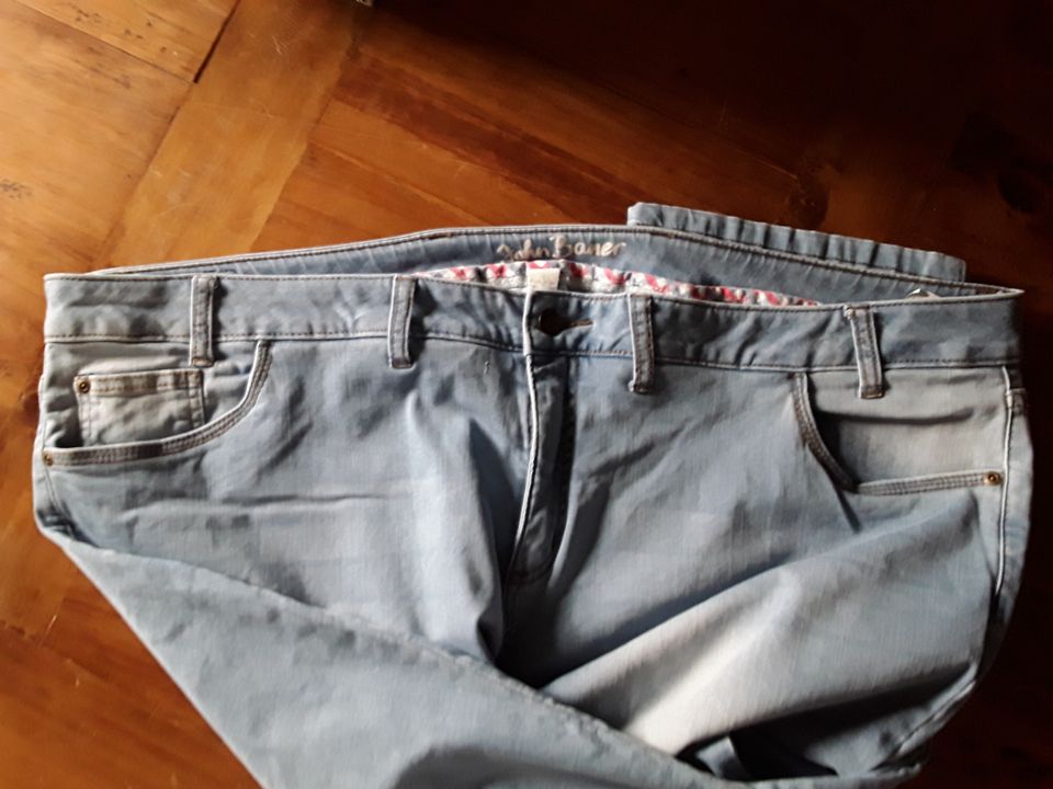 Jeans Große Größe in Langenzenn