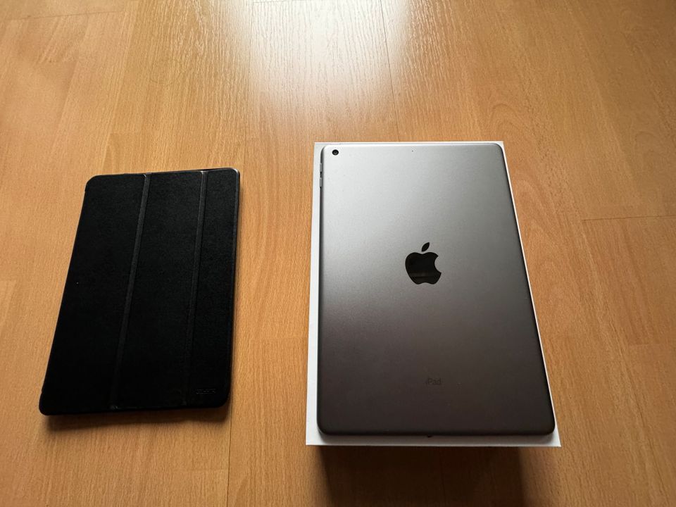 Apple iPad 5. Gen Wi-Fi 32 GB Space Grey 9,7" // A1822 in Delmenhorst