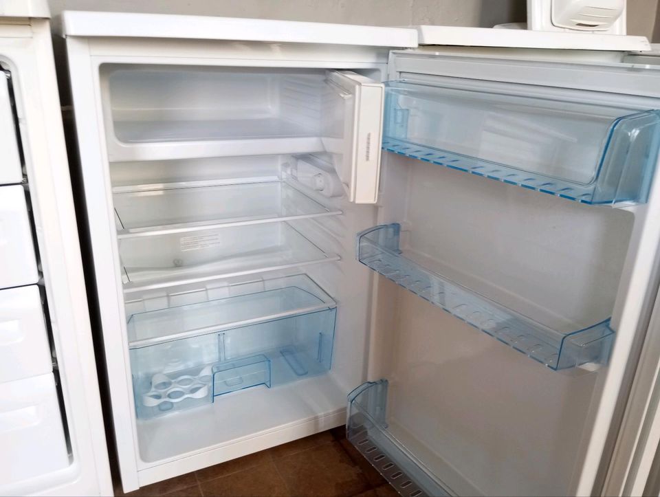 ⚡Beko Kühlschrank mit kleinem Frost⚡ in Senftenberg