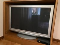 Panasonic 42 Zoll Plasma TV in silber mit Sat-Receiver Nordrhein-Westfalen - Oelde Vorschau