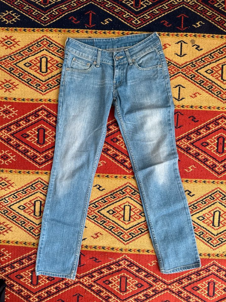 Levis Jeans in Düsseldorf