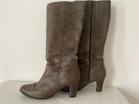 COX Stiefel in grau Absatzhöhe 7 cm Gr 38-39 Bayern - Fürth Vorschau