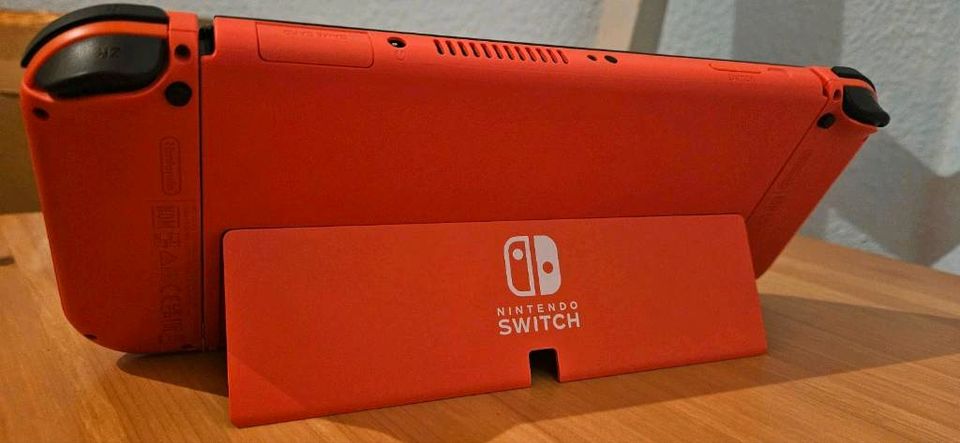 Nintendo Switch Oled Mario Red Edition  !!! in Kronberg im Taunus
