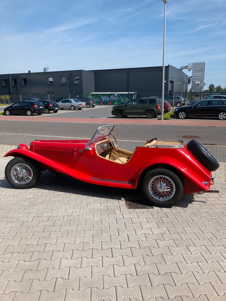 Oldtimer NG Henley Roadster MG Motor Top in Ahaus