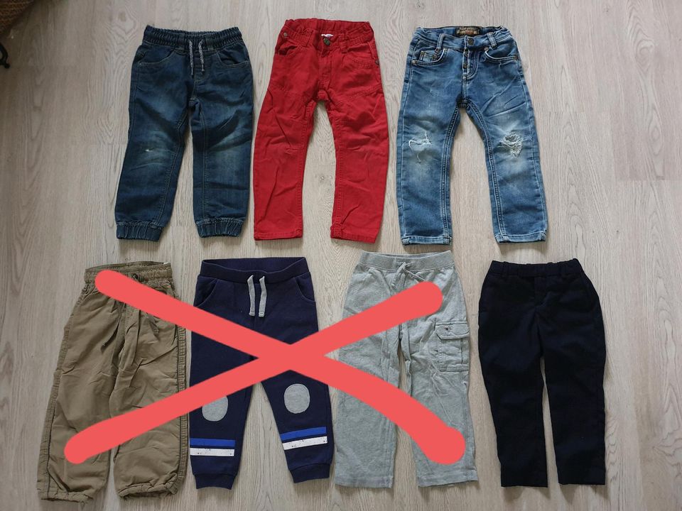 Jeans, Anzughose Gr. 98, Palomino, H&M in Landshut