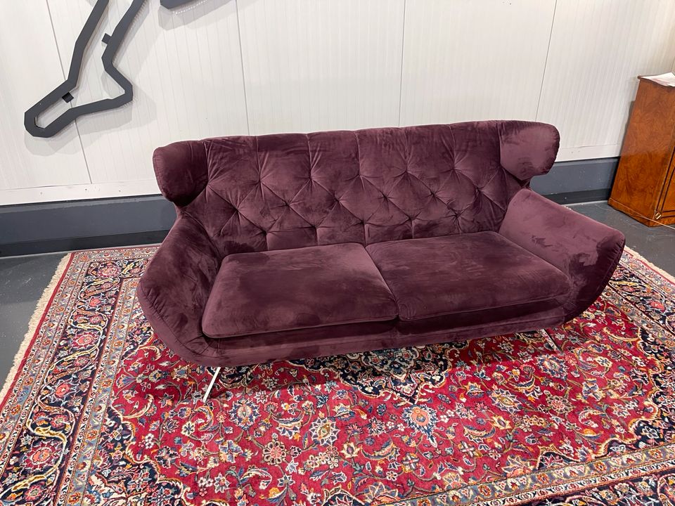 Candy Sofa Sixty Samt purple lila Couch in Rhede