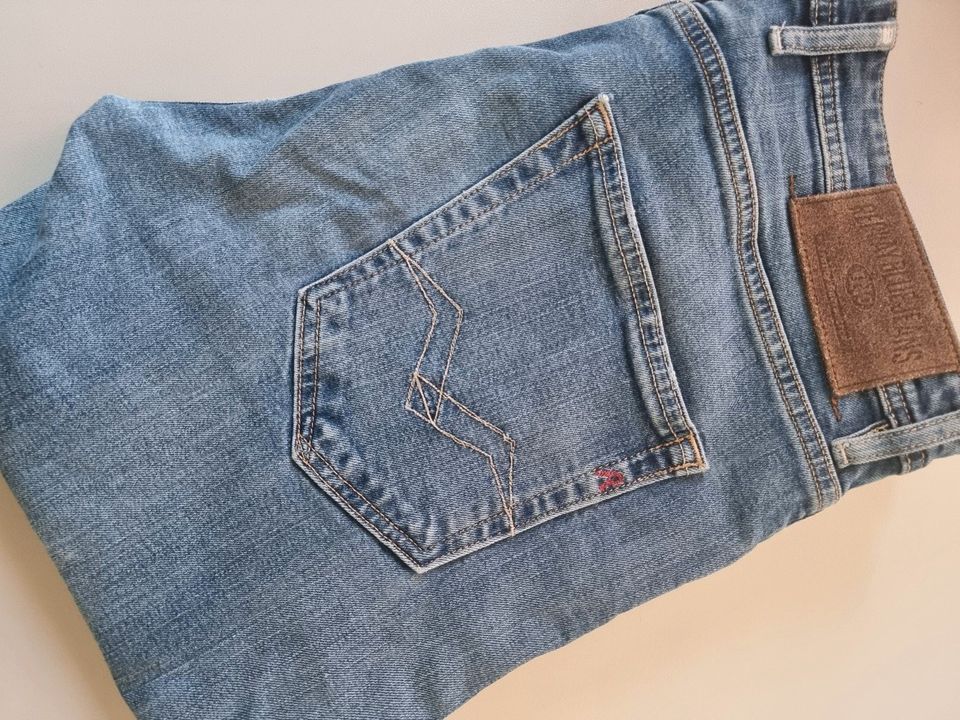 Replay Herren Jeans Blau Größe W30 L34 in Berlin