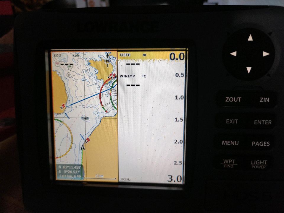 Lowrance HDS 5 Echolot/Kartenplotter/Geberstangenhalterung in Lampertheim