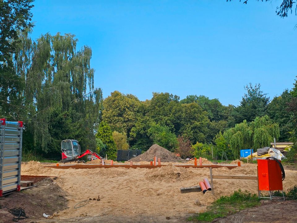 Doppelhaushälfte mit großzügigem Grundstück in einzigartiger Lage in Rostock