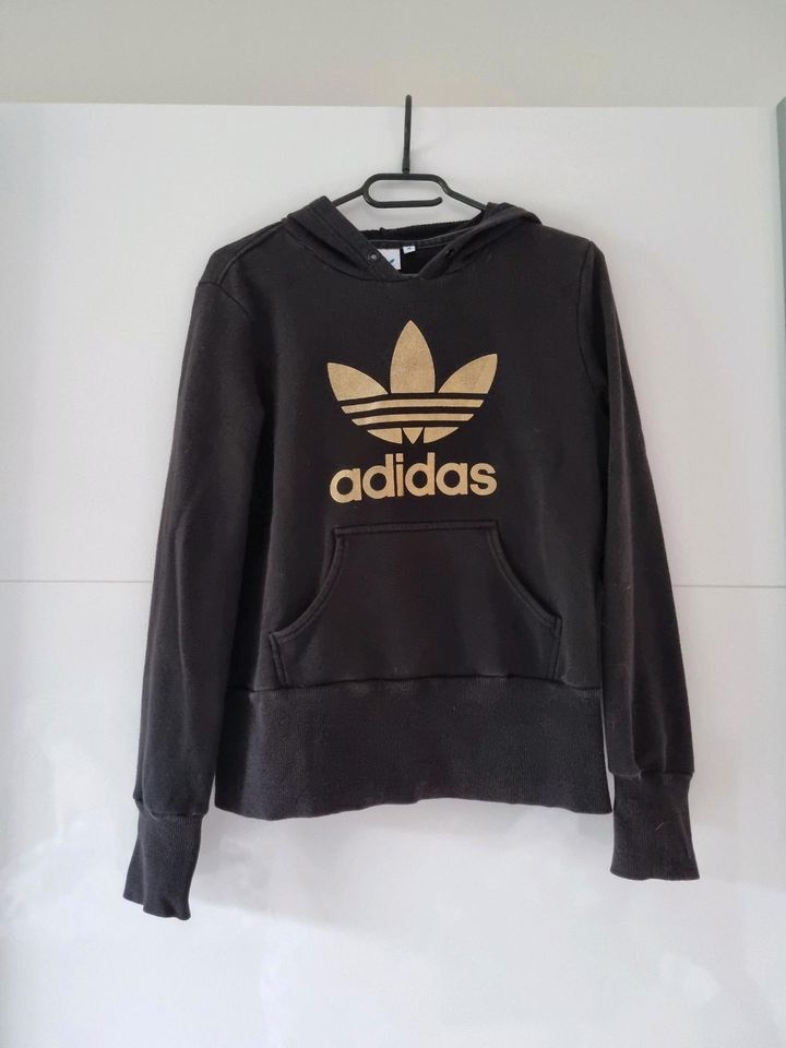 Adidas Pullover in Bad Brückenau