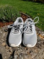 Nike-Sneakers 37,5 Hessen - Reiskirchen Vorschau