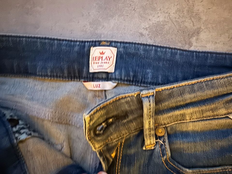 Replay Jeans Größe 25 blau in Hannover