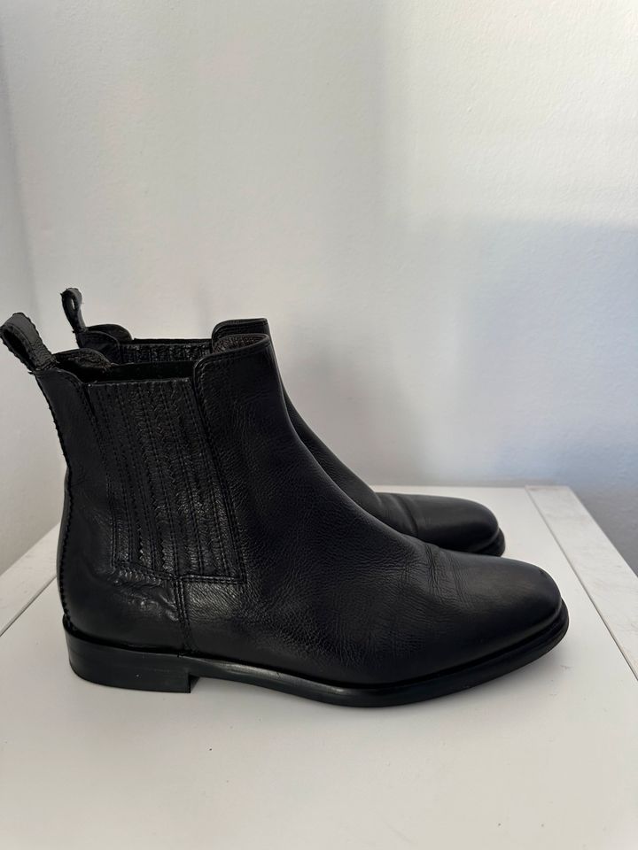 Damen Stiefel in Rosenheim