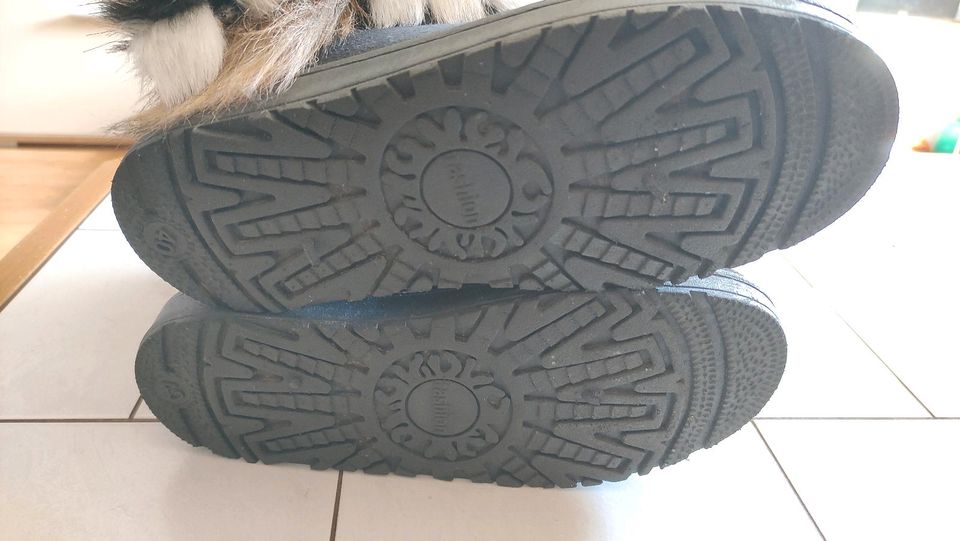 Stiefel - Damenschuhe - Neu in Andernach