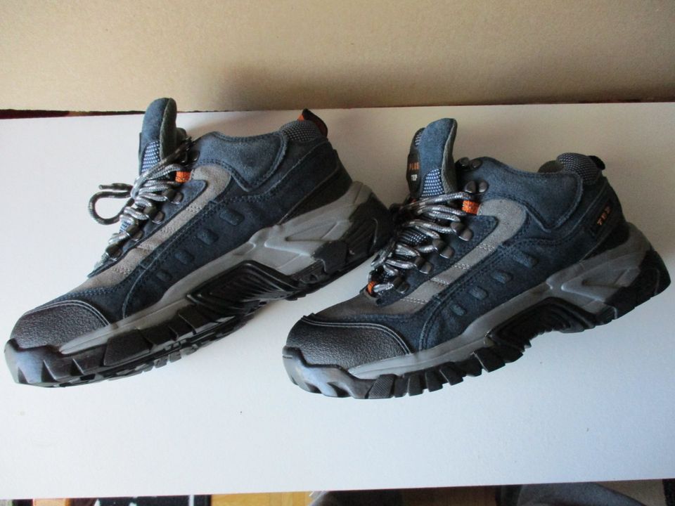 Damen Wander,- & Trekkingschhe Sneakers Freizeitschuhe Gr. 37/38 in Arnstadt