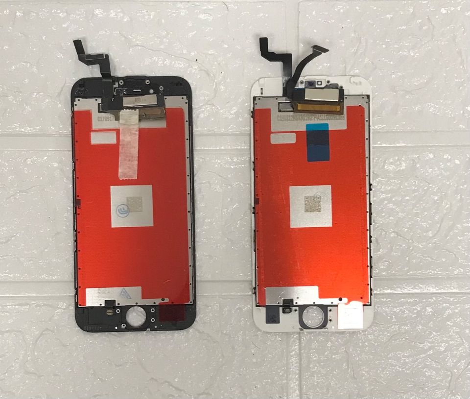 iPhone 6 & iPhone 6S Displays in Hamburg