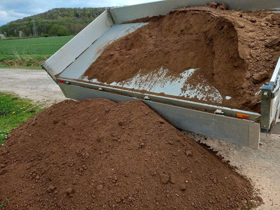 Kies , Schotter, Sand, gesiebten Oberboden, Transport, Lieferung in Urbach bei Nordhausen